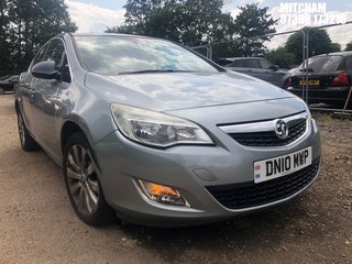 Location: Mitcham - 2010 VAUXHALL ASTRA SE AUTO 5 Door Hatchback REG: DN10MWP, Keys: No, MOT Expiry date: 03/02/2026, 1598 Petrol, 6 Speed Auto Petrol, Former Keepers: 7