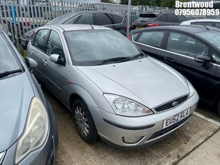 Location: Brentwood - 2002 FORD FOCUS GHIA 5 Door Hatchback REG: EU52KLA, Keys: No, MOT Expiry date: 18/02/2025, 1596 Petrol, 5 Speed Manual Petrol, Former Keepers: 6