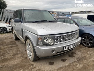 Location: Leeds - 2003 LAND ROVER  Light 4X4 Utility REG: FJ53VOA, Keys: No, MOT Expiry date: 04-02-2026, 2926 Diesel, , Former Keepers: 9