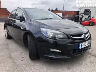 Location: Nottingham - 2013 VAUXHALL ASTRA TECH LINE CDTI ECOF 5 Door Hatchback REG: FH13OXZ, Keys: Yes, MOT Expiry date: 13/06/2026, 1686 Diesel, 6 Speed Manual Diesel, Former Keepers: 6
