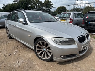 Location: Mitcham - 2010 BMW 318I SE BUSINESS EDITION Estate REG: MX59ZTC, Keys: No, MOT Expiry date: 07/01/2026, 1995 Petrol, 6 Speed Manual Petrol, Former Keepers: 6