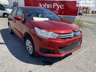 Location: South Wales - 2011 CITROEN C4 VTR HDI 5 Door Hatchback REG: YD11RWF, Keys: No, MOT Expiry date: 22/09/2025, 1560 Diesel, 5 Speed Manual Diesel, Former Keepers: 8