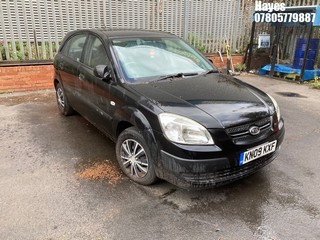 Location: Hayes - 2009 KIA RIO 16V 5 Door Hatchback REG: KN09KXF, Keys: No, MOT Expiry date: 12/04/2025, 1399 Petrol, 5 Speed Manual Petrol, Former Keepers: 4