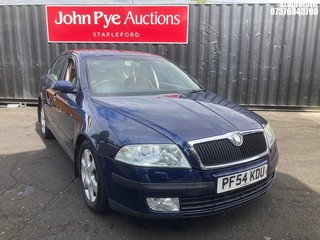 Location: Stapleford - 2005 SKODA OCTAVIA ELEGANCE TDI A 5 Door Hatchback REG: PF54KDU, Keys: Yes, MOT Expiry date: 21/01/2026, 1896 Diesel, 6 Speed Auto Diesel, Former Keepers: 5