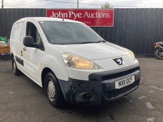 Location: Stapleford - 2011 PEUGEOT PARTNER 850 S HDI 90 Panel Van REG: NX11OCF, Keys: Yes, MOT Expiry date: 14/02/2026, 1560 Diesel, 5 Speed Manual Diesel, Former Keepers: 3