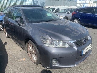 Location: BELVEDERE - 2013 LEXUS CT 200H ADVANCE CVT 5 Door Hatchback REG:  YK63GKA , 1798cc Hybrid Electric, Variable 1 Speed Auto Petrol/E, Former Keepers: 3, Keys: No, MOT: Expiry date22.09.2025