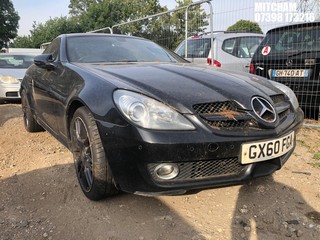 Location: Mitcham - 2010 MERCEDES SLK 200 KOMPRESSOR AUTO Convertible REG: GX60FGA, Keys: No, MOT Expiry date: 26/11/2025, 1796 Petrol, 5 Speed Auto Petrol, Former Keepers: 5