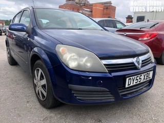Location: Nottingham - 2006 VAUXHALL ASTRA LIFE AUTO 5 Door Hatchback REG: DY55XBL, Keys: No, MOT Expiry date: 27/02/2026, 1796 Petrol, 4 Speed Auto Petrol, Former Keepers: 3