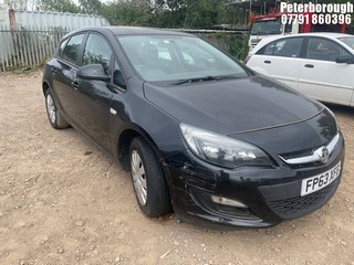 Location: Peterborough - 2013 VAUXHALL ASTRA DESIGN CDTI ECOFLEX 5 Door Hatchback REG: FP63XFB, Keys: No, MOT Expiry date: 30/01/2025, 1248 Diesel, 5 Speed Manual Diesel, Former Keepers: 3