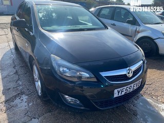 Location: Hull - 2009 VAUXHALL ASTRA SRI 5 Door Hatchback REG: YF59EVB, Keys: No, MOT Expiry date: 29/06/2025, 1598 Petrol, 5 Speed Manual Petrol, Former Keepers: 10