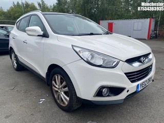 Location: Manchester - 2012 HYUNDAI IX35 PREMIUM 4WD CRDI 134 Estate REG: YE12ORX, 1995 Diesel, 6 Speed Manual Diesel, Former Keepers: 4, Keys: Yes, MOT Expiry date: 05/06/2025