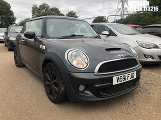 Location: Mitcham - 2011 MINI COOPER SD 3 Door Hatchback REG: VE61FJD, Keys: No, MOT Expiry date: 15/04/2025, 1995 Diesel, 6 Speed Manual Diesel, Former Keepers: 5