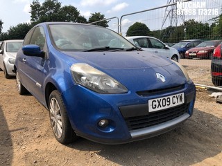 Location: Mitcham - 2009 RENAULT CLIO DYNAMIQUE 16V 3 Door Hatchback REG: GX09CYW, Keys: No, MOT Expiry date: 12/11/2024, 1149 Petrol, 5 Speed Manual Petrol, Former Keepers: 5