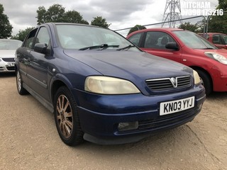 Location: Mitcham - 2003 VAUXHALL ASTRA SXI 16V 5 Door Hatchback REG: KN03YYJ, Keys: No, MOT Expiry date: 23/04/2025, 1598 Petrol, 5 Speed Manual Petrol, Former Keepers: 11