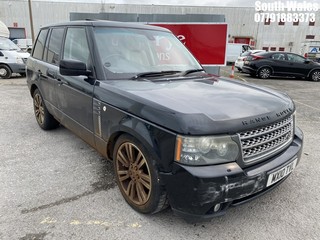 Location: South Wales - 2010 LAND ROVER RANGE ROVER VOGUE TDV8 A Estate REG: MX10TVL, Keys: No, MOT Expiry date: 11/02/2025, 3628 Diesel, 6 Speed Auto Diesel, Former Keepers: 5