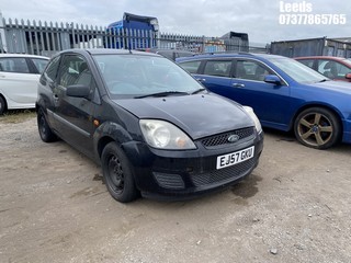 Location: Leeds - 2007 FORD FIESTA STYLE CLIMATE 3 Door Hatchback REG: EJ57GKU, Keys: No, MOT Expiry date: 21-04-2025, 1388 Petrol, 5 Speed Manual Petrol, Former Keepers: 8