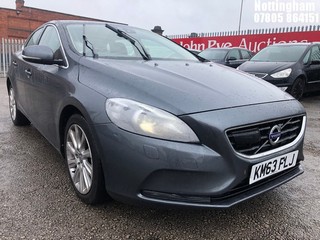 Location: Nottingham - 2013 VOLVO  V40 SE LUX NAV D3 5 DOOR HATCHBACK REG: KM63FLJ, 1984cc DIESEL, 6 SPEED MANUAL DIESEL, Former Keepers: 6, Keys: Yes, MOT Expiry date: 07/05/2026