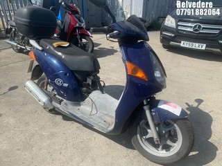 NOTE: ATF Registered Buyers ONLY - Location: Belvedere - 2002 HONDA NES 125-Y Motorcycle REG: LN51JBU, Keys: No, 124 Petrol, AUTOMATIC, Former Keepers: 4