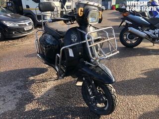Location: Mitcham - 2018 ROYAL ALLOY GT 125i Motorcycle REG: EN18BZV, Keys: No, MOT Expiry date: 16/05/2023, 125 Petrol, AUTOMATIC, Former Keepers: 3