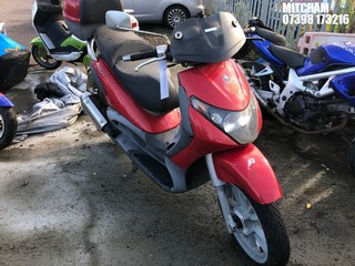 Location: Mitcham - 2003 PIAGGIO B 125 Scooter REG: LK03LUB, Keys: No, MOT Expiry date: 15/10/2020, 124 Petrol, AUTOMATIC, Former Keepers: 4