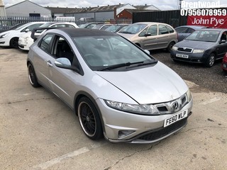 Location: Brentwood - 2010 HONDA CIVIC SE I-VTEC S-A 5 Door Hatchback REG: FE60WLP, Keys: No, MOT Expiry date: 06.09.2025, 1339 Petrol, 6 Speed Semi Auto Petrol, Former Keepers: 10