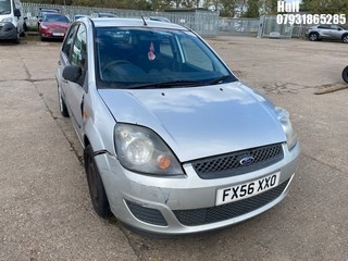 Location: Hull - 2006 FORD FIESTA STYLE CLIMATE 5 Door Hatchback REG: FX56XXO, Keys: No, MOT Expiry date: 25/08/2023, 1242 Petrol, 5 Speed Manual Petrol, Former Keepers: 4