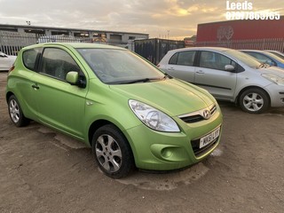 Location: Leeds - 2011 HYUNDAI I20 COMFORT CRDI 3 Door Hatchback REG: MK61LYY, Keys: No, MOT Expiry date: 20-06-2025, 1396 Diesel, 5 Speed Manual Diesel, Former Keepers: 7