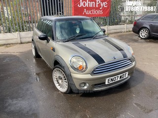 Location: Hayes - 2007 MINI COOPER 3 Door Hatchback REG: EN07WDT, Keys: No, MOT Expiry date: 31/03/2025, 1598 Petrol, 6 Speed Manual Petrol, Former Keepers: 9