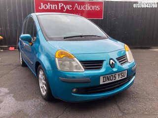 Location: Stapleford - 2005 RENAULT MODUS DYNAMIQUE DCI 86 E4 5 Door Hatchback REG: DN05YSU, Keys: Yes, MOT Expiry date: 18/08/2025, 1461 Diesel, 5 Speed Manual Diesel, Former Keepers: 3