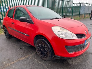 Location: Belvedere - 2008 RENAULT CLIO FREEWAY 16V 75 3 Door Hatchback REG: AD08YUB, Keys: No, MOT Expiry date: 28/11/2023, 1149 Petrol, 5 Speed Manual Petrol, Former Keepers: 5