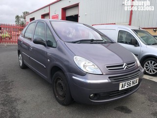 Location: Edinburgh - 2006 CITROEN XSARA PICASSO DESIRE 92 MPV REG: AF56NUA, Keys: No, MOT Expiry date: 28/05/2025, 1560 Diesel, 5 Speed Manual Diesel, Former Keepers: 3