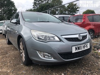Location: Mitcham - 2011 VAUXHALL ASTRA SE 5 Door Hatchback REG: MW11HFK, Keys: No, MOT Expiry date: 28/06/2025, 1598 Petrol, 5 Speed Manual Petrol, Former Keepers: 7