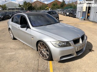 Location: Brentwood - 2006 BMW 325I M SPORT AUTO 4 Door Saloon REG: YT06ZRF, Keys: No, MOT Expiry date: 28/07/2024, 2497 Petrol, 6 Speed Auto Petrol, Former Keepers: 9