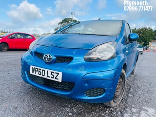 Location: Plymouth - 2011 TOYOTA AYGO BLUE VVT-I 5 Door Hatchback REG: WP60LSZ, Keys: No, MOT Expiry date: 22/08/2024, 998 Petrol, 5 Speed Manual Petrol, Former Keepers: 6