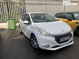 Location: Hayes - 2013 PEUGEOT 208 ACTIVE 5 Door Hatchback REG: CN63KHW, Keys: No, MOT Expiry date: 08/03/2025, 999 Petrol, 5 Speed Manual Petrol, Former Keepers: 6