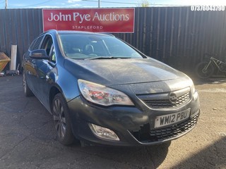 Location: Stapleford - 2012 VAUXHALL ASTRA SE CDTI ECOFLEX 123 Estate REG: WM12PBU, Keys: Yes, MOT Expiry date: 13/12/2025, 1686 Diesel, 6 Speed Manual Diesel, Former Keepers: 7