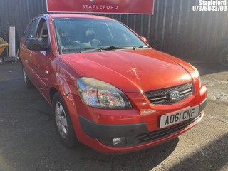 Location: Stapleford - 2011 KIA RIO 2 5 Door Hatchback REG: AO61CNF, Keys: Yes, MOT Expiry date: 03/07/2025, 1399 Petrol, 5 Speed Manual Petrol, Former Keepers: 9