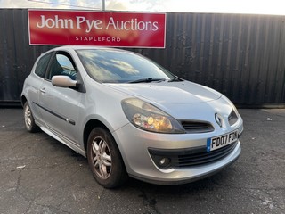 Location: Stapleford - 2007 RENAULT CLIO DYNAMIQUE 3 Door Hatchback REG: FD07FON, Keys: Yes, MOT Expiry date: 30/01/2026, 1390 Petrol, 5 Speed Manual Petrol, Former Keepers: 7