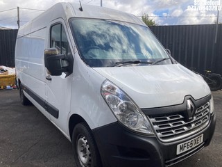 Location: Stapleford - 2015 RENAULT MASTER LM35 BUSINESS ENER Panel Van REG: MF65XET, Keys: Yes, MOT Expiry date: 30/06/2025, 2298 Diesel, 6 Speed Manual Diesel, Former Keepers: 4