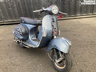 Location: Stapleford - 2014 PIAGGIO VESPA PX 125 MY11 Scooter REG: GN64TYG, Keys: No, MOT Expiry date: 21/03/2026, 123 Petrol, , Former Keepers: 5