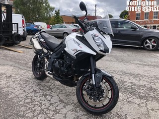 Location: NOTTINGHAM - 2015 TRIUMPH TIGER SPORT 1050 Motorcycle REG: FJ15TKV, 1050 Petrol, Manual, Former Keepers: 4, Keys: No, MOT: Expiry date15/11/2025