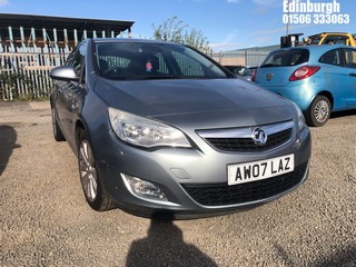Location: Edinburgh - 2010 VAUXHALL ASTRA SE 5 Door Hatchback REG: AW07LAZ, Keys: No, MOT Expiry date: 19/12/2025, 1598 Petrol, 5 Speed Manual Petrol, Former Keepers: 8