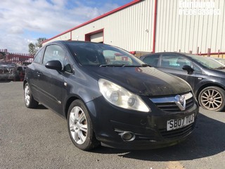 Location: Edinburgh - 2007 VAUXHALL CORSA DESIGN CDTI 3 Door Hatchback REG: SB07TUJ, Keys: No, MOT Expiry date: 15/06/2021, 1686 Diesel, 6 Speed Manual Diesel, Former Keepers: 2
