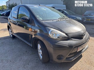 Location: Mitcham - 2013 TOYOTA AYGO MOVE WITH STYLE VVT- 5 Door Hatchback REG: FP63FXZ, Keys: No, MOT Expiry date: 05/10/2025, 998 Petrol, 5 Speed Manual Petrol, Former Keepers: 3