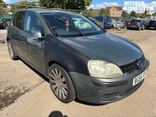 Location: Mitcham - 2005 VOLKSWAGEN GOLF FSI SE 5 Door Hatchback REG: BG55XPZ, Keys: No, MOT Expiry date: 29/01/2025, 1598 Petrol, 6 Speed Manual Petrol, Former Keepers: 3