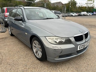 Location: Brentwood - 2006 BMW 320I SE TOURING AUTO Estate REG: EO56UTP, Keys: No, MOT Expiry date: 03/05/2025, 1995 Petrol, 6 Speed Auto Petrol, Former Keepers: 8