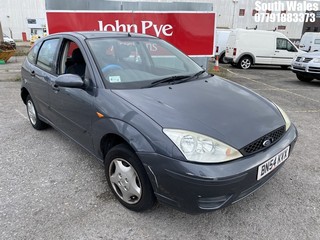 Location: South Wales - 2004 FORD FOCUS LX 5 Door Hatchback REG: BN54KVX, Keys: No, MOT Expiry date: 11/06/2025, 1388 Petrol, 5 Speed Manual Petrol, Former Keepers: 5