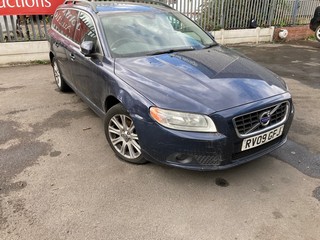 Location: Hayes - 2009 VOLVO  V70 SE D Estate REG: RV09GFJ, Keys: No, MOT Expiry date: 04/03/2026, 1997 Diesel, 6 Speed Manual Diesel, Former Keepers: 7