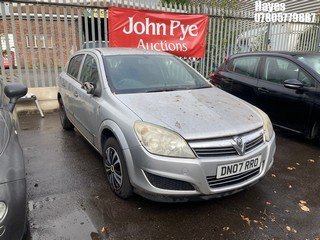 Location: Hayes - 2007 VAUXHALL ASTRA LIFE A/C A 5 Door Hatchback REG: DN07RRO, Keys: No, MOT Expiry date: 25/09/2025, 1796 Petrol, 4 Speed Auto Petrol, Former Keepers: 13