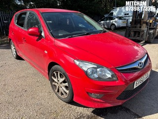 Location: Mitcham - 2010 HYUNDAI I30 COMFORT 5 Door Hatchback REG: SV60CZL, Keys: No, MOT Expiry date: 25/10/2025, 1396 Petrol, 5 Speed Manual Petrol, Former Keepers: 6